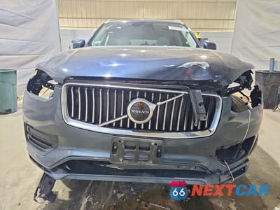 Piąte zdjęcie samochodu w środku: 2020 VOLVO XC90 T5 MOMENTUM VIN:YV4102PK3L1532118 - miniatura