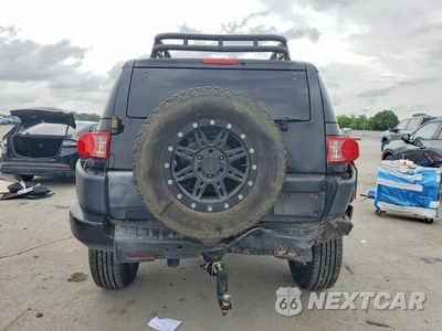 Zdjęcie 6 z 12 samochodu: 2007 TOYOTA FJ CRUISER BASE VIN:JTEBU11F070015870 - miniatura