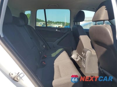 Zdjęcie 11 z 13 samochodu: 2017 VOLKSWAGEN TIGUAN S VIN:WVGBV7AX2HK049114 - miniatura
