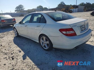 Drugie zdjęcie samochodu z przodu: 2010 MERCEDES-BENZ C 300 VIN:WDDGF5EB0AR107444 - miniatura