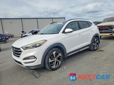 2018 HYUNDAI TUCSON VALUE KM8J33A27JU670065 - główne zdjęcie licytacji z USA - miniatura
