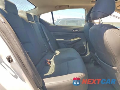 Zdjęcie 10 z 12 samochodu: 2023 NISSAN ALTIMA SL VIN:1N4BL4EW4PN426300 - miniatura