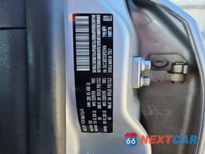 Zdjęcie 14 z 14 samochodu: 2016 JEEP RENEGADE LIMITED VIN:ZACCJBDT2GPD37414 - miniatura