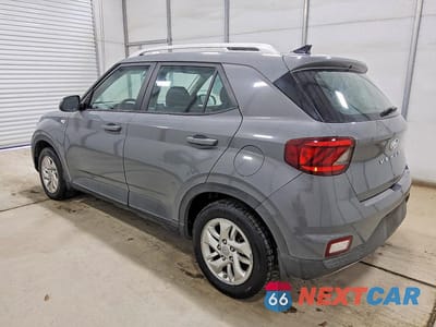 Drugie zdjęcie samochodu z przodu: 2020 HYUNDAI VENUE SEL VIN:KMHRC8A30LU038083 - miniatura