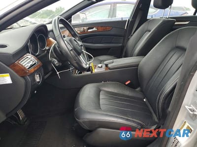 Zdjęcie 7 z 12 samochodu: 2012 MERCEDES-BENZ CL 550 VIN:WDDLJ9BB8CA053238 - miniatura