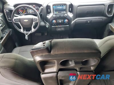 Zdjęcie 8 z 12 samochodu: 2021 CHEVROLET SILVERADO C1500 LT VIN:3GCPWCED8MG103579 - miniatura