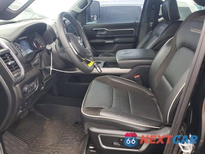 Zdjęcie 7 z 12 samochodu: 2025 RAM 1500 LARAMIE VIN:1C6SRFJPXSN550316 - miniatura