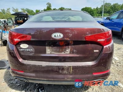 Zdjęcie 6 z 12 samochodu: 2012 KIA OPTIMA LX VIN:5XXGM4A78CG082200 - miniatura