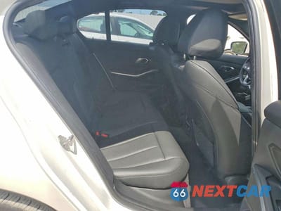 Zdjęcie 10 z 12 samochodu: 2019 BMW 330XI VIN:WBA5R7C51KFH26980 - miniatura
