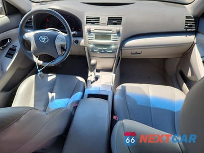 Zdjęcie 8 z 13 samochodu: 2008 TOYOTA CAMRY HYBRID VIN:4T1BB46K58U036771 - miniatura