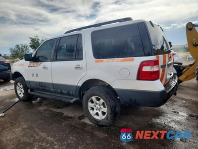 Drugie zdjęcie samochodu z przodu: 2013 FORD EXPEDITION XL VIN:1FMJU1G52DEF49221 - miniatura