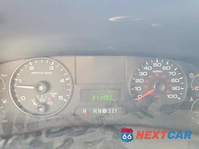 Zdjęcie 8 z 10 samochodu: 2006 FORD F550 SUPER DUTY VIN:1FDAF56P76EB62249 - miniatura