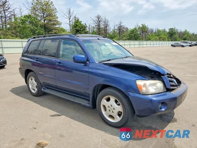 Czwarte zdjęcie samochodu z boku: 2006 TOYOTA HIGHLANDER LIMITED VIN:JTEEP21A160180811 - miniatura