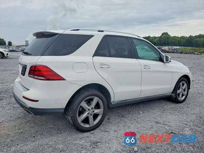 Trzecie zdjęcie samochodu z tyłu: 2017 MERCEDES-BENZ GLE 350 VIN:4JGDA5JB4HA815301 - miniatura