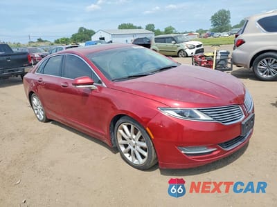 Czwarte zdjęcie samochodu z boku: 2015 LINCOLN MKZ VIN:3LN6L2G90FR619168 - miniatura