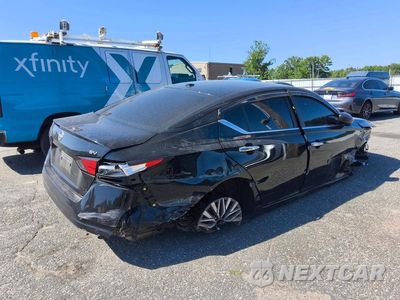 Trzecie zdjęcie samochodu z tyłu: 2024 NISSAN ALTIMA SV VIN:1N4BL4DV9RN430726 - miniatura