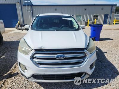 Piąte zdjęcie samochodu w środku: 2017 FORD ESCAPE SE VIN:1FMCU0GD3HUB05299 - miniatura