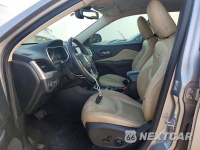 Zdjęcie 7 z 14 samochodu: 2015 JEEP CHEEROKEE VIN:1C4PJLCB0FW518478 - miniatura