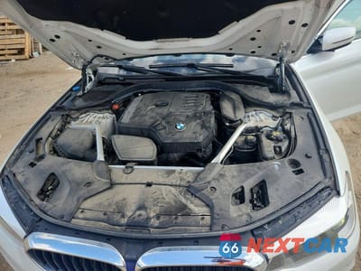 Zdjęcie 11 z 12 samochodu: 2020 BMW 530 XI VIN:WBAJR7C07LCD16416 - miniatura