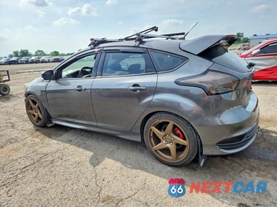 Drugie zdjęcie samochodu z przodu: 2016 FORD FOCUS ST VIN:1FADP3L97GL206942 - miniatura