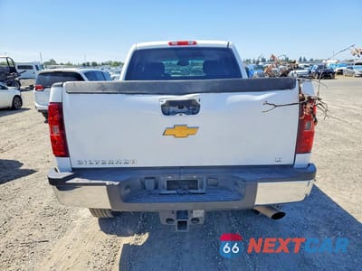 Zdjęcie 6 z 12 samochodu: 2014 CHEVROLET SILVERADO C2500 HEAVY DUTY LT VIN:1GC1CXCG8EF168390 - miniatura