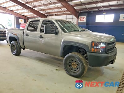 Czwarte zdjęcie samochodu z boku: 2012 CHEVROLET SILVERADO K1500 VIN:1GCPKPE70CF236656 - miniatura