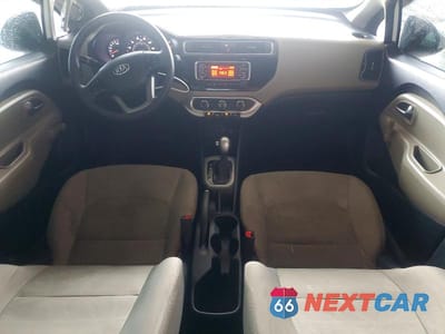 Zdjęcie 8 z 14 samochodu: 2016 KIA RIO LX VIN:KNADM4A34G6638231 - miniatura