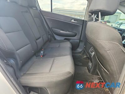 Zdjęcie 11 z 13 samochodu: 2021 KIA SPORTAGE LX VIN:KNDPM3AC5M7867744 - miniatura