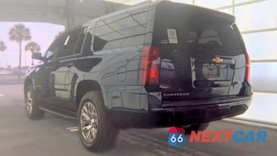 Trzecie zdjęcie samochodu z tyłu: 2020 CHEVROLET SUBURBAN C1500 LS VIN:1GNSCGKC3LR193672 - miniatura