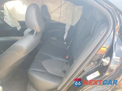 Zdjęcie 10 z 12 samochodu: 2018 TOYOTA CAMRY SE VIN:4T1B11HK5JU053817 - miniatura