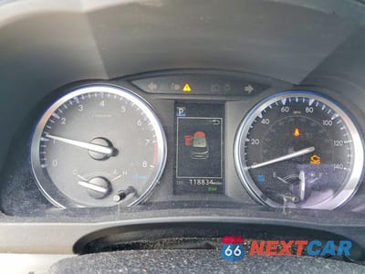 Zdjęcie 9 z 13 samochodu: 2019 TOYOTA HIGHLANDER XLE VIN:5TDJZRFH9KS614878 - miniatura