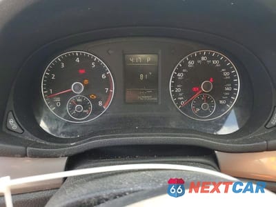 Zdjęcie 9 z 12 samochodu: 2015 VOLKSWAGEN PASSAT S VIN:1VWAT7A34FC101379 - miniatura