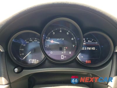 Zdjęcie 9 z 13 samochodu: 2023 PORSCHE MACAN GTS VIN:WP1AF2A55PLB56566 - miniatura
