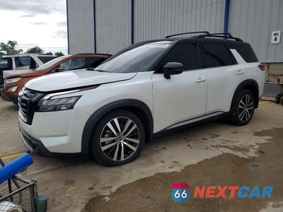 2025 NISSAN PATHFINDER PLATINUM 5N1DR3DK6SC218106 - główne zdjęcie licytacji z USA - miniatura