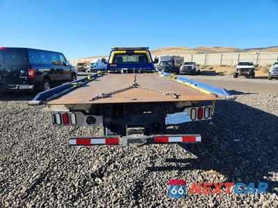 Zdjęcie 6 z 12 samochodu: 2019 RAM 5500 VIN:3C7WRNDL0KG599534 - miniatura