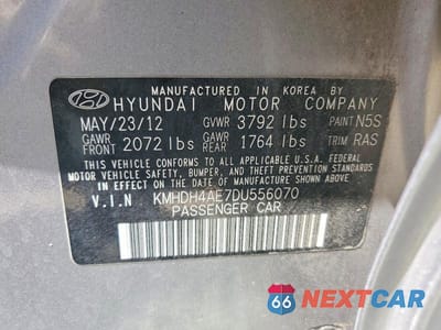 Zdjęcie 12 z 12 samochodu: 2013 HYUNDAI ELANTRA GLS VIN:KMHDH4AE7DU556070 - miniatura
