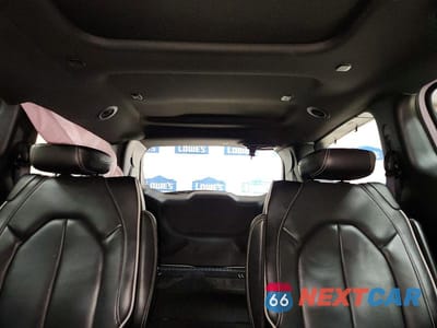 Zdjęcie 10 z 13 samochodu: 2025 CHRYSLER PACIFICA LIMITED VIN:2C4RC1GG9SR552564 - miniatura