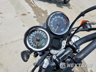 Zdjęcie 7 z 9 samochodu: 2015 TRIUMPH MOTORCYCLE BONNEVILLE T100 VIN:SMT910K13FT679085 - miniatura