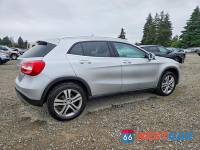 Trzecie zdjęcie samochodu z tyłu: 2017 MERCEDES-BENZ GLA 250 4MATIC VIN:WDCTG4GB5HJ357827 - miniatura