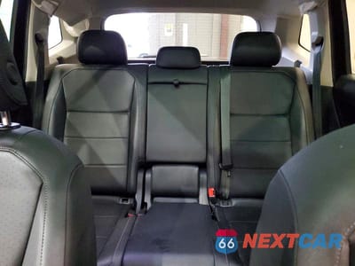 Zdjęcie 10 z 13 samochodu: 2020 VOLKSWAGEN TIGUAN SE VIN:3VV2B7AXXLM033971 - miniatura