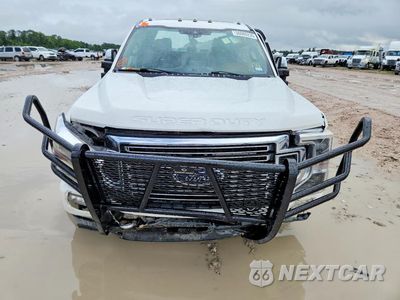 Piąte zdjęcie samochodu w środku: 2021 FORD F350 SUPER DUTY VIN:1FT8W3DT4MED73932 - miniatura