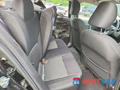 Zdjęcie 10 z 12 samochodu: 2021 NISSAN VERSA S VIN:3N1CN8DV0ML895505 - miniatura