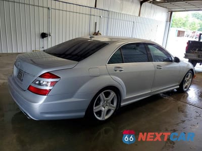 Trzecie zdjęcie samochodu z tyłu: 2007 MERCEDES-BENZ S 550 VIN:WDDNG71X77A091137 - miniatura