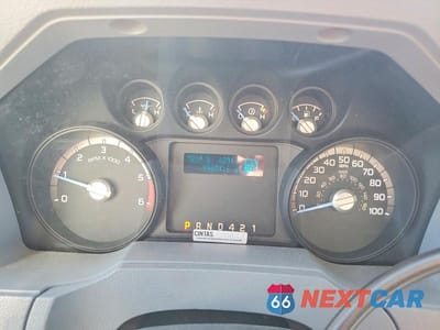 Zdjęcie 8 z 10 samochodu: 2015 FORD F650 SUPER DUTY BOX TRUCK VIN:3FRNF6HP1FV799623 - miniatura