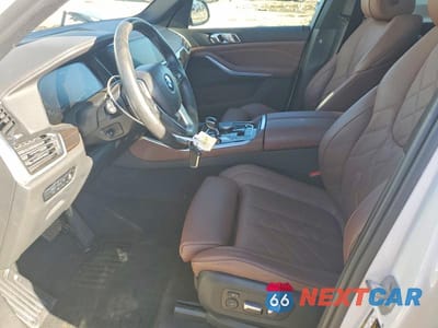 Zdjęcie 7 z 13 samochodu: 2023 BMW X5 XDRIVE45E VIN:5UXTA6C03P9R11081 - miniatura