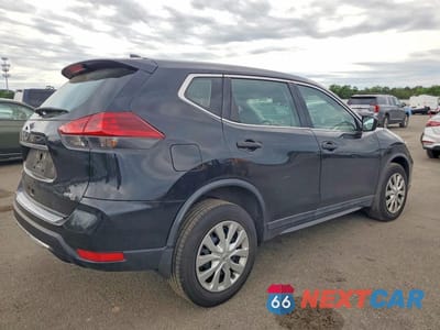 Trzecie zdjęcie samochodu z tyłu: 2019 NISSAN ROGUE S VIN:5N1AT2MV6KC817998 - miniatura