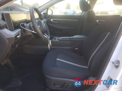 Zdjęcie 7 z 13 samochodu: 2025 HYUNDAI SONATA SEL VIN:KMHL64JAXSA493706 - miniatura