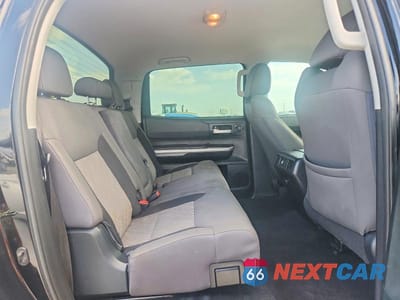 Zdjęcie 10 z 13 samochodu: 2017 TOYOTA TUNDRA CREWMAX SR5 VIN:5TFEM5F13HX114455 - miniatura