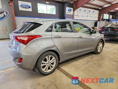 Trzecie zdjęcie samochodu z tyłu: 2013 HYUNDAI ELANTRA VIN:KMHD35LE0DU128312 - miniatura