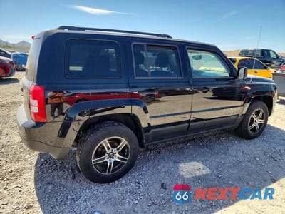 Trzecie zdjęcie samochodu z tyłu: 2012 JEEP PATRIOT SPORT VIN:1C4NJRBB6CD574685 - miniatura
